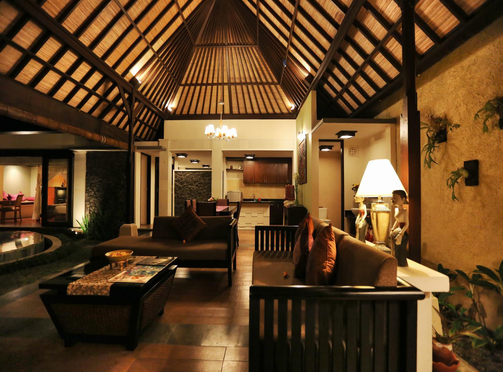 The Sanyas Suite Seminyak Exterior foto